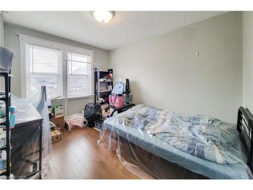 63 Paisley Avenue S, Hamilton, ON - Indoor Photo Showing Bedroom
