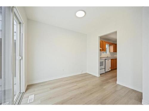 260-266 London Road, Sarnia, ON - Indoor Photo Showing Other Room