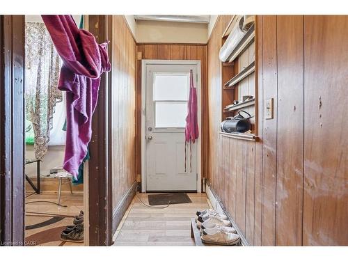 227 Wellington Street N, Hamilton, ON - Indoor Photo Showing Other Room
