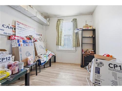 227 Wellington Street N, Hamilton, ON - Indoor