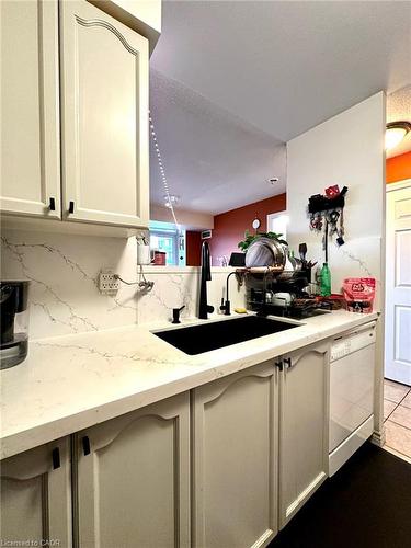 606-710 Humberwood Boulevard, Toronto, ON - Indoor