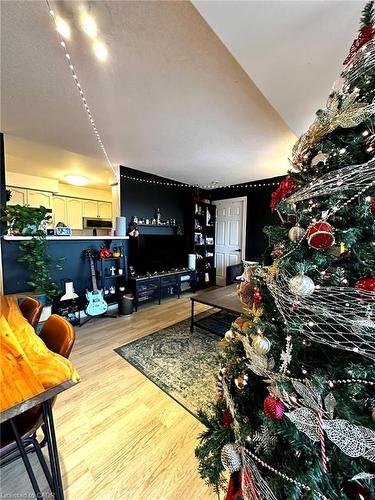 606-710 Humberwood Boulevard, Toronto, ON - 