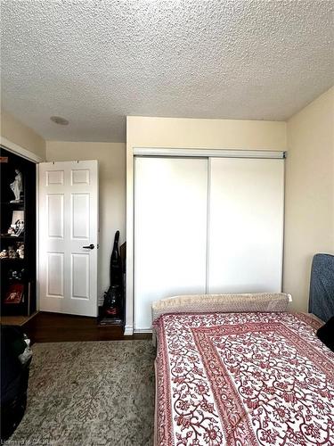 606-710 Humberwood Boulevard, Toronto, ON - Indoor Photo Showing Bedroom