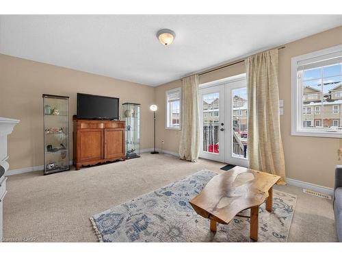 614B Woodlawn Road E, Guelph, ON - Indoor