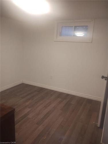 116 Golden Boulevard E, Welland, ON - Indoor Photo Showing Other Room