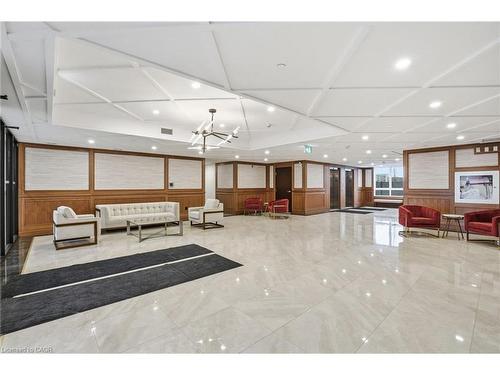 311-7549A Kalar Road, Niagara Falls, ON - Indoor Photo Showing Other Room