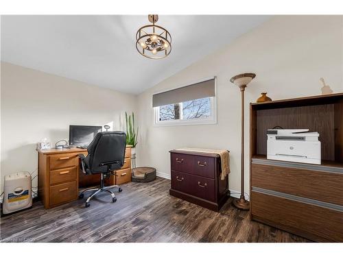 77 Lawfield Drive, Hamilton, ON - Indoor Photo Showing Other Room