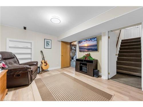 77 Lawfield Drive, Hamilton, ON - Indoor