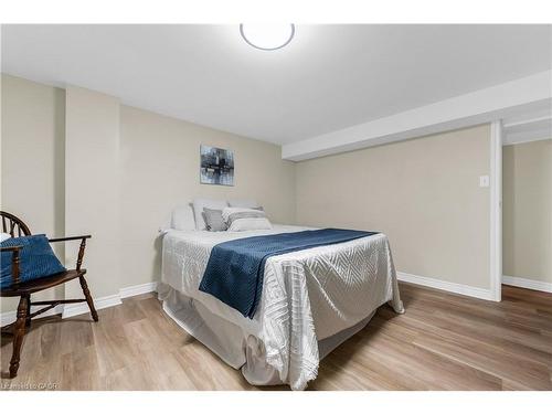77 Lawfield Drive, Hamilton, ON - Indoor Photo Showing Bedroom