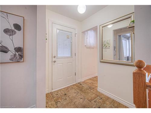 60 Dudhope Avenue, Cambridge, ON - Indoor Photo Showing Other Room