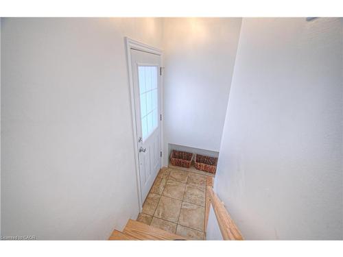 60 Dudhope Avenue, Cambridge, ON - Indoor Photo Showing Other Room