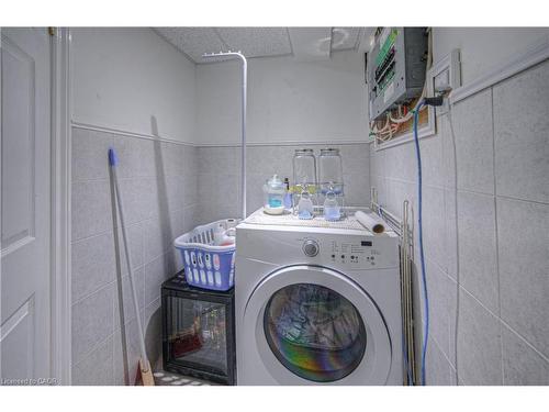 60 Dudhope Avenue, Cambridge, ON - Indoor Photo Showing Laundry Room