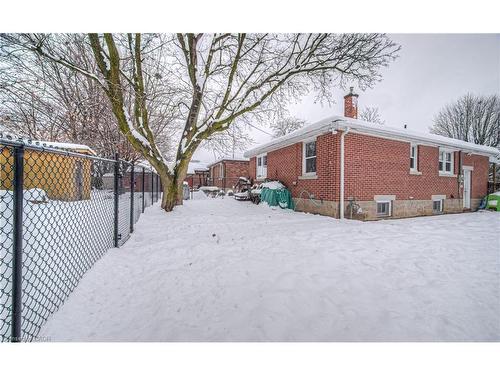 60 Dudhope Avenue, Cambridge, ON - Outdoor With Exterior