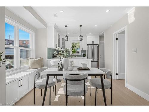 56 East 34Th Street, Hamilton, ON - Indoor Photo Showing Dining Room