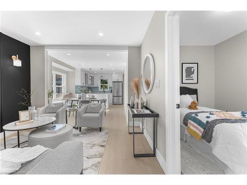 56 East 34Th Street, Hamilton, ON - Indoor