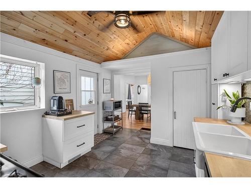 14 Lochearne Street, Hamilton, ON - Indoor