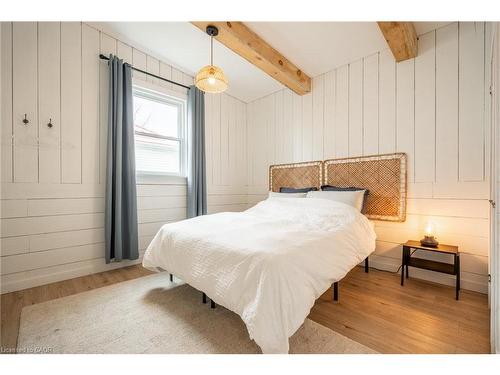 144 Woodstock Avenue, Long Point, ON - Indoor Photo Showing Bedroom