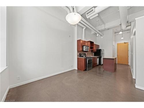 118-404 King Street W, Kitchener, ON - Indoor