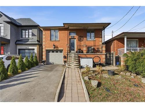 505 Wellington Street N, Hamilton, ON - Outdoor With Facade