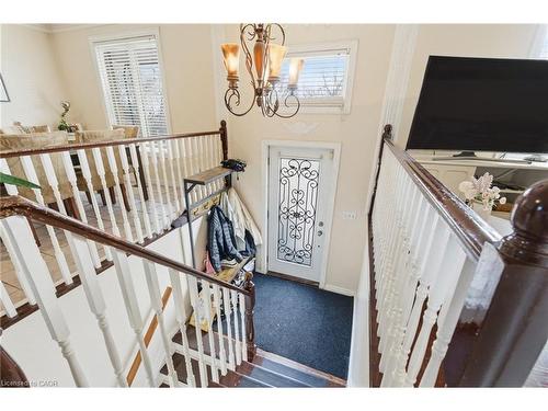 505 Wellington Street N, Hamilton, ON - Indoor Photo Showing Other Room