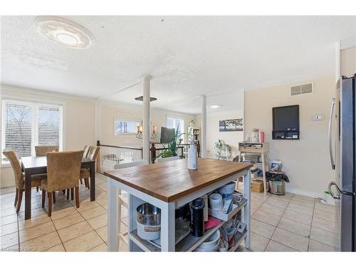 505 Wellington Street N, Hamilton, ON - Indoor Photo Showing Dining Room