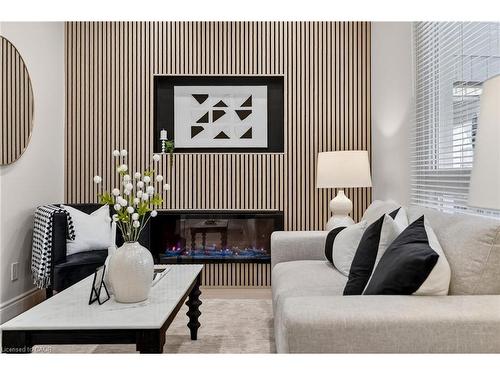 201 Grosvenor Avenue N, Hamilton, ON - Indoor