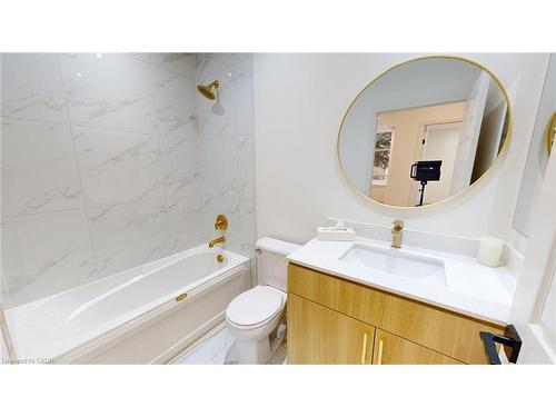 105-35 Kingsbridge Garden Circle, Mississauga, ON - Indoor Photo Showing Bathroom