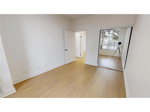 105-35 Kingsbridge Garden Circle, Mississauga, ON - Indoor Photo Showing Other Room