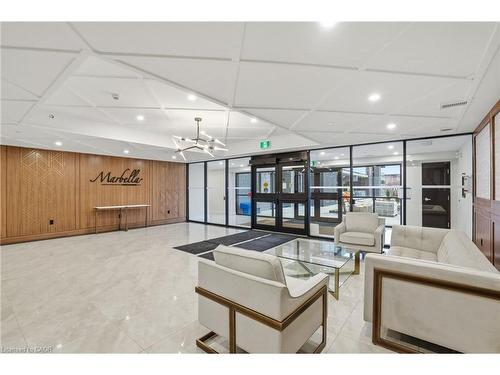 412-7549A Kalar Road, Niagara Falls, ON - Indoor Photo Showing Other Room