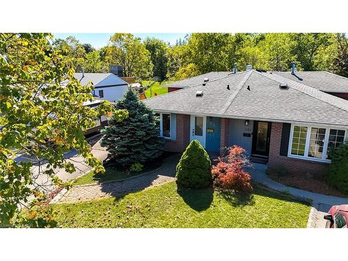 235 Sunset Boulevard, Cambridge, ON - Outdoor