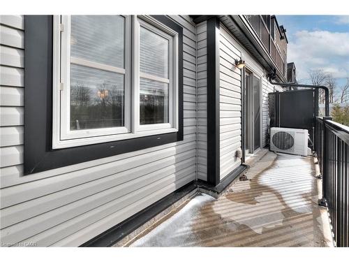 64D-1989 Ottawa Street S, Kitchener, ON - Outdoor With Exterior