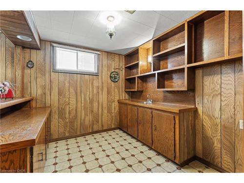 88 Glen Valley Drive, Hamilton, ON - Indoor Photo Showing Other Room