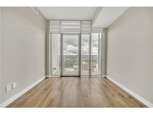 2404-60 Frederick Street, Kitchener, ON - Indoor Photo Showing Other Room