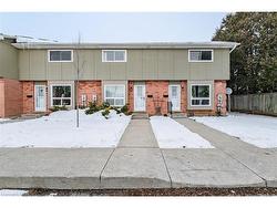 5-392 Springbank Avenue N Woodstock, ON N4T 1L5