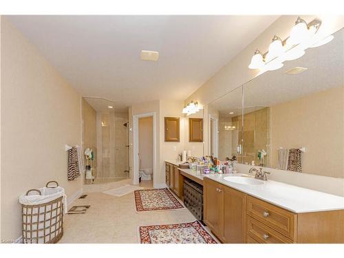 132 Bloomsbury Avenue, Brampton, ON - Indoor Photo Showing Bathroom