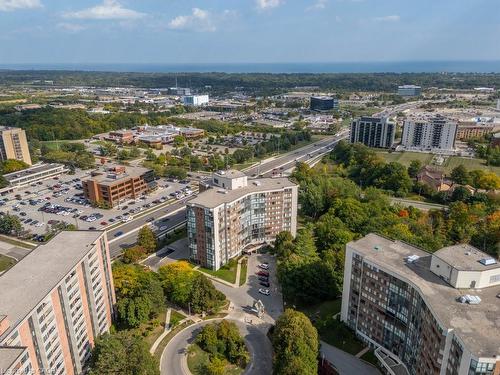 305-1230 Marlborough Court, Oakville, ON - Outdoor With View