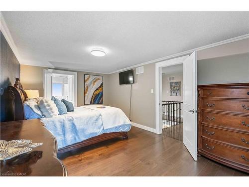 15 Anita Court, Hamilton, ON - Indoor Photo Showing Other Room