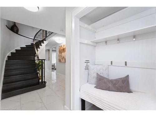 15 Anita Court, Hamilton, ON - Indoor Photo Showing Other Room