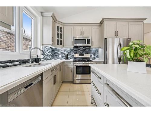 1115 Winterhalt Avenue, Cambridge, ON - Indoor Photo Showing Kitchen With Double Sink With Upgraded Kitchen