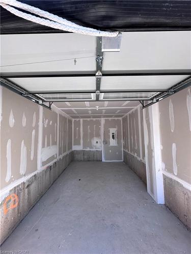 201-585 Colborne Street E, Brantford, ON - Indoor Photo Showing Garage