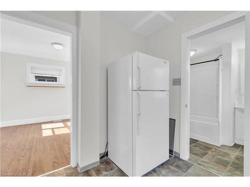 2-503 Victoria Street N, Kitchener, ON - Indoor Photo Showing Other Room