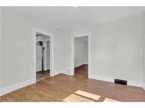 2-503 Victoria Street N, Kitchener, ON - Indoor Photo Showing Other Room