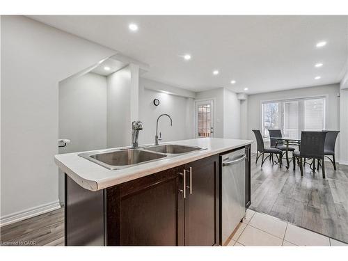 390 Linden Drive, Cambridge, ON - Indoor Photo Showing Kitchen With Double Sink