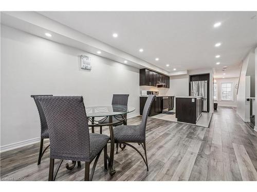 390 Linden Drive, Cambridge, ON - Indoor Photo Showing Dining Room