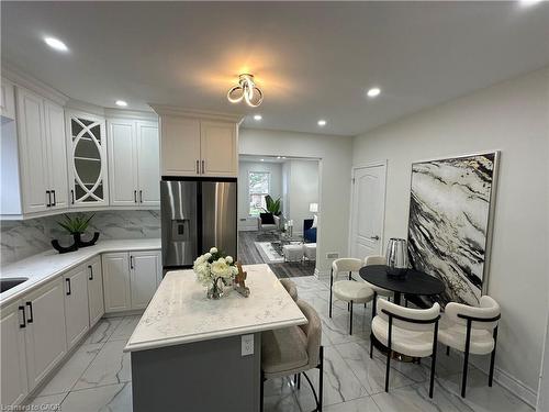 315 Simcoe Street, Woodstock, ON - Indoor Photo Showing Kitchen