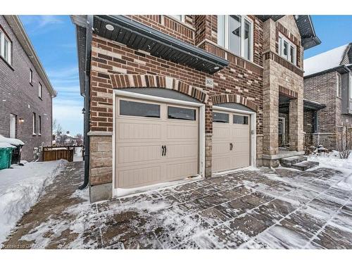 160 Freure Drive, Cambridge, ON - Outdoor