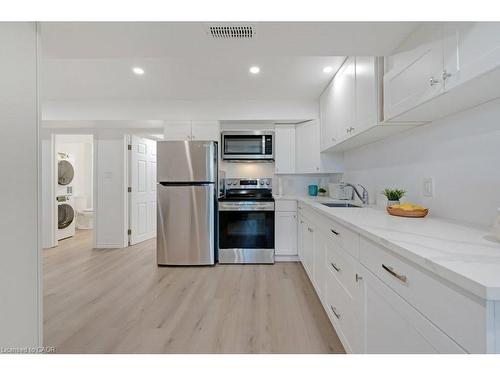 160 Freure Drive, Cambridge, ON - Indoor Photo Showing Kitchen With Stainless Steel Kitchen