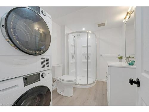160 Freure Drive, Cambridge, ON - Indoor Photo Showing Laundry Room