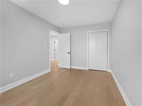 3406 Putter Place, Burlington, ON - Indoor Photo Showing Other Room