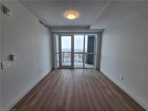 1001-1333 Weber Street E, Kitchener, ON - Indoor Photo Showing Other Room